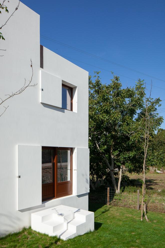 Guilherme Machado Vaz, dom jednorodzinny, projekt domu, biały dom