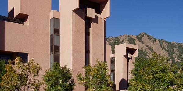 Mesa Laboratory of the National Center for Atmospheric Research, Boulder, Kolorado, Ieoh Ming Pei 