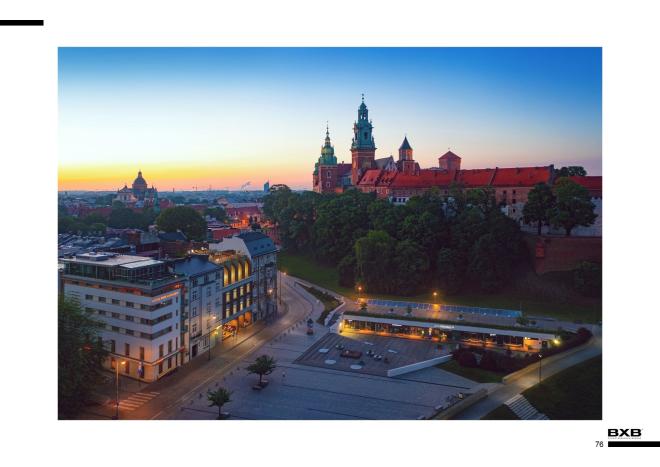 Nadbudowa i przebudowa kamienicy położonej wśród historycznej zabudowy ulicy Powiśle pod Wzgórzem Wawelskim w Krakowie