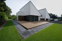 Luksusowy dom w Puszczykowie - architektura wpisana w topografię