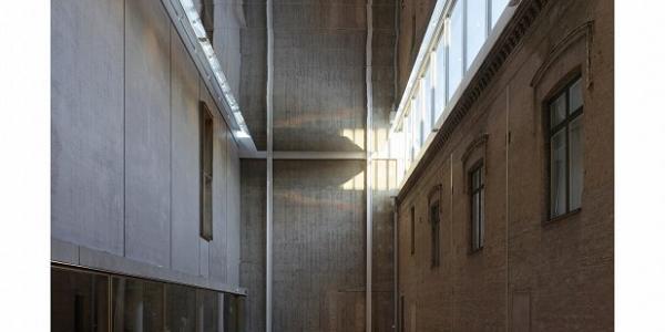 Skissernas Museum, rozbudowana bryła architektoniczna pracowni Elding Oscarson