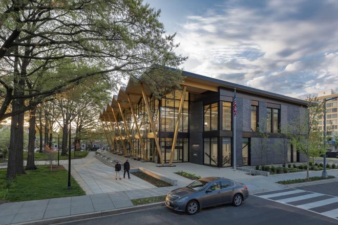 Southwest Neighborhood Library w USA