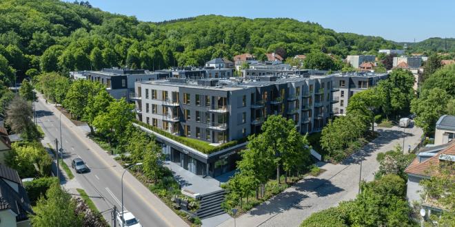 Osiedle jak atrium domu - Atrium Oliva pracowni Roark Studio.  