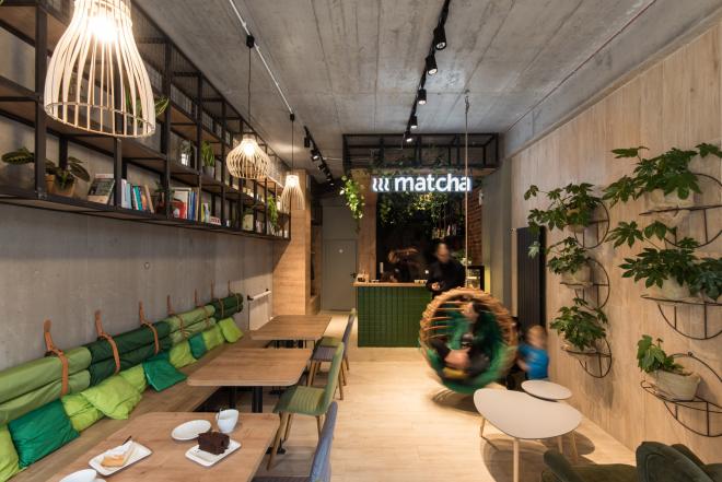 mode:lina, kawiarnia Matcha, zielone wnętrze, projekt kawiarni, aranżacja wnętrza