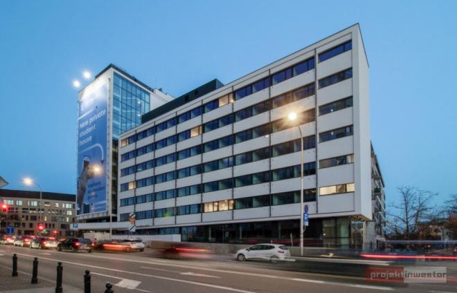 Modernizacja biurowca przy ulicy Solec 22 w Warszawie