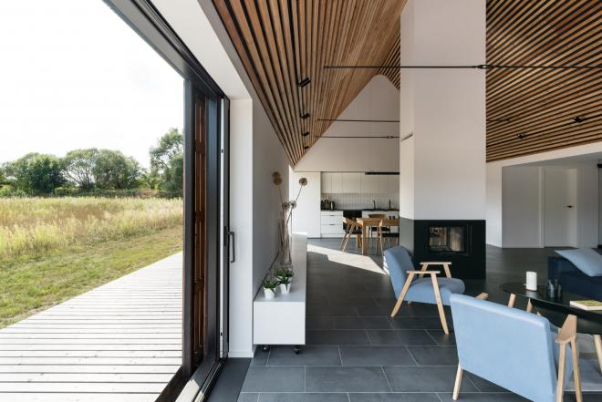 Drewniany dom od Ultra Architects 