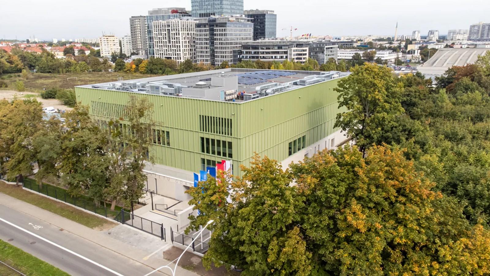 Hala w Oliwie. Prefabrykacja wielkogabarytowa jako nowy standard w architekturze użyteczności publicznej?