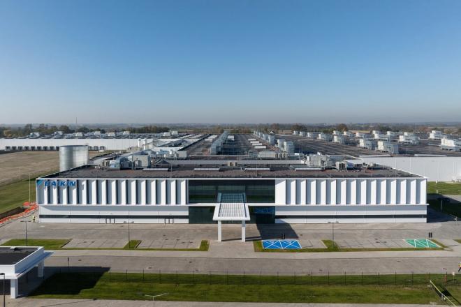 fabryka firmy Daikin w Ksawerowie