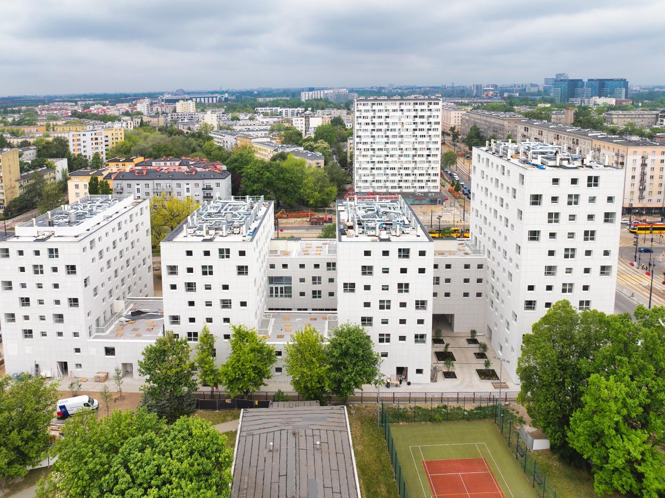 Społeczne mieszkalnictwo bez banału ? Czy TBS Grójecka przełamało klątwę budownictwa społecznego ?