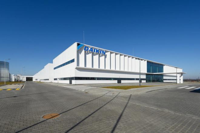 fabryka firmy Daikin w Ksawerowie