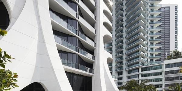 Apartamentowiec pracowni Zaha Hadid Architects