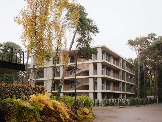 Apartamentowiec w Juracie