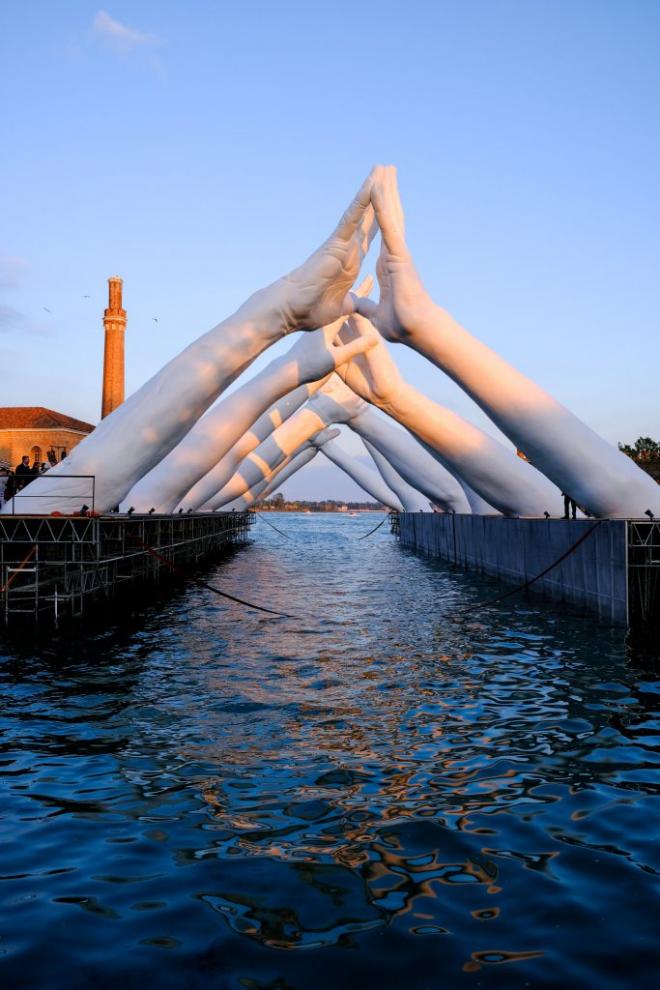 Building Bridges, Biennale Sztuki w Wenecji, Lorenzo Quin, instalacja architektoniczna
