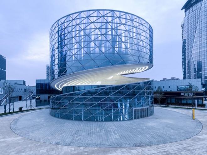 Pracownia ATAH, futurystyczny pawilon, rotunda