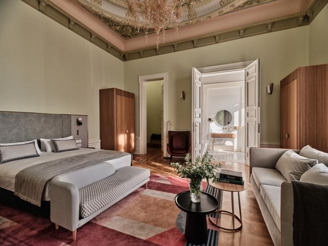 Altus Palace 