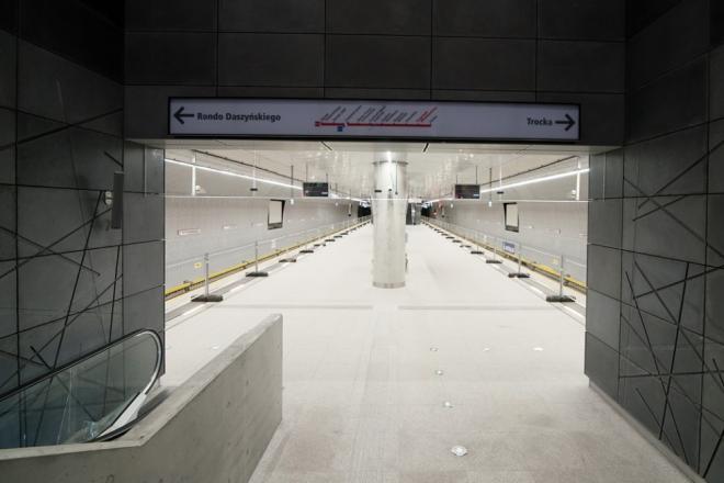 II linia metra , metro w Warszawie