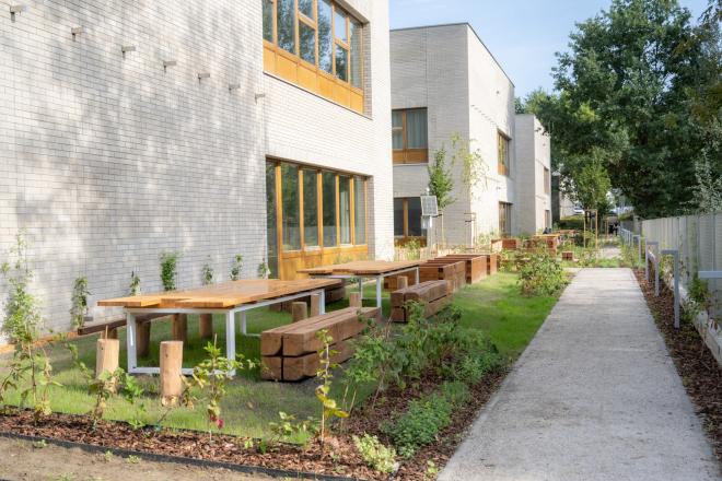 Szkoła Podstawowa nr 406 na Białołęce, projekt pracowni Bujnowski Architekci