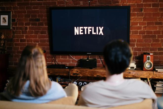 Jak czyścić ekran telewizora? Ekspert radzi