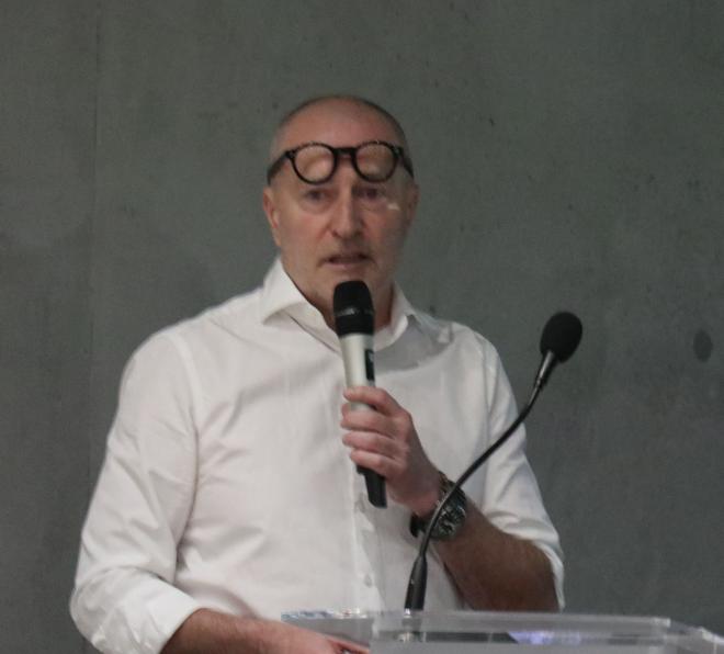 Radosław Guzowski - Silver Design w architekturze