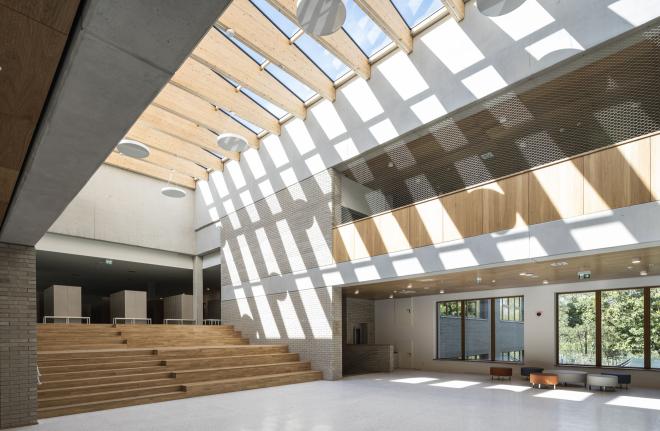 Szkoła Podstawowa nr 406 na Białołęce, projekt pracowni Bujnowski Architekci