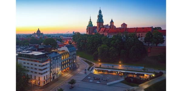 Projekt nadbudowy historycznej kamienicy w Krakowie