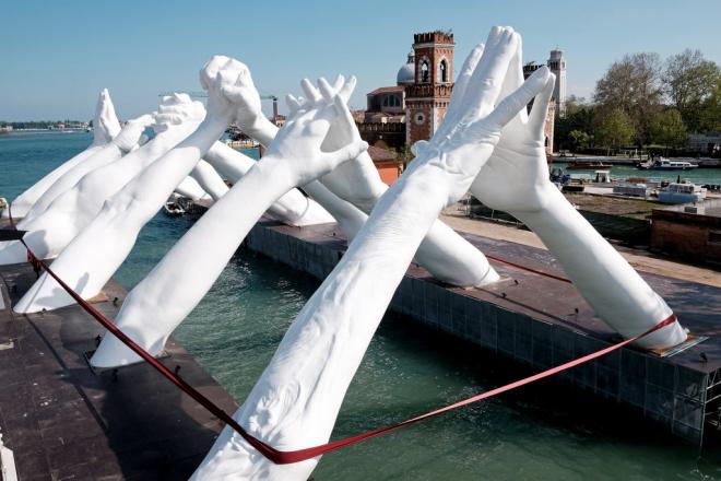 Building Bridges, Biennale Sztuki w Wenecji, Lorenzo Quin, instalacja architektoniczna